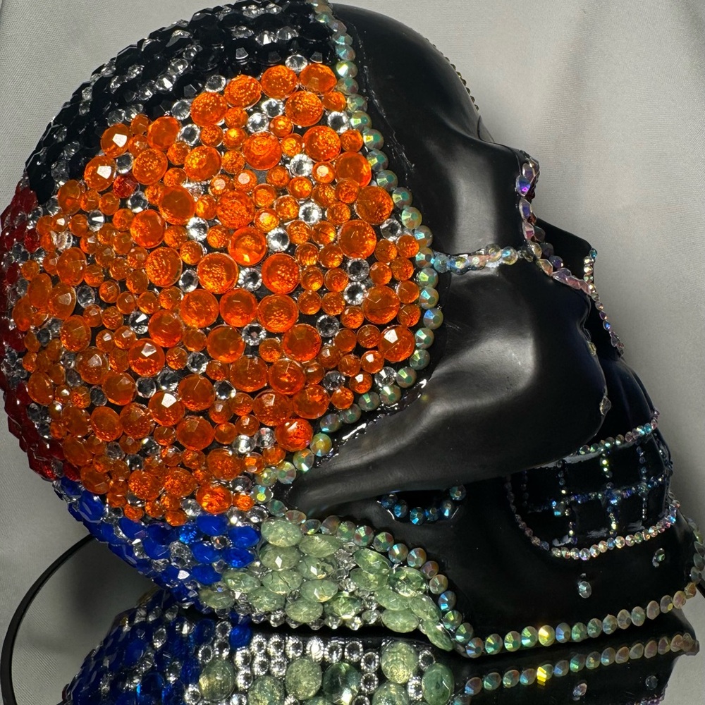 Halloween Bedazzled Skull!